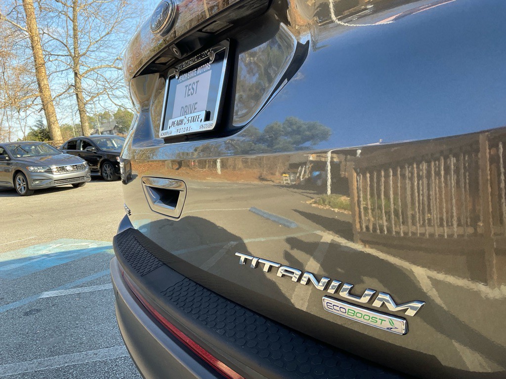 2016 Ford Edge Image 10