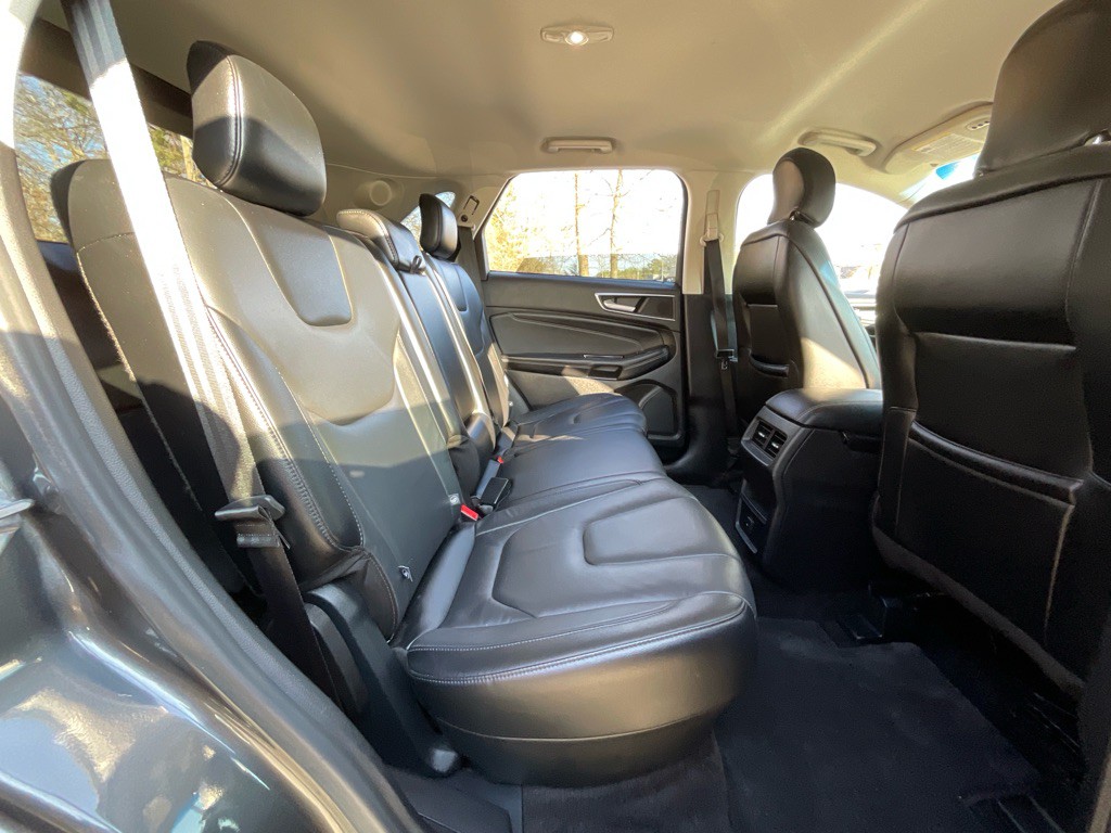 2016 Ford Edge Image 30