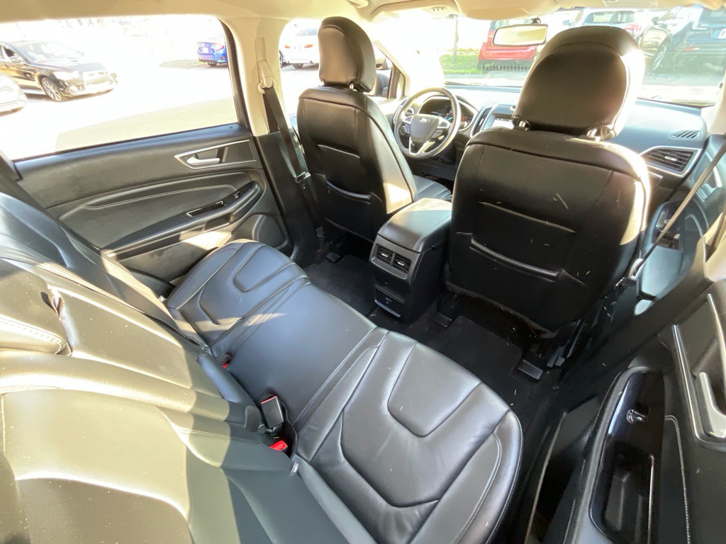 2016 Ford Edge Image 31