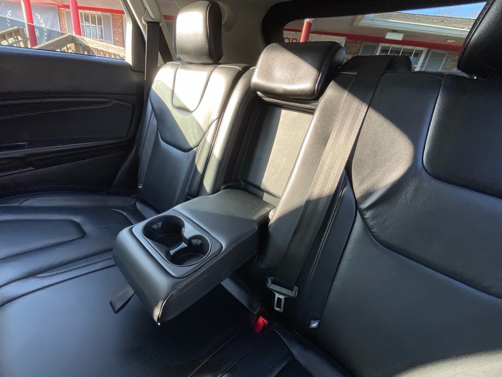 2016 Ford Edge Image 33