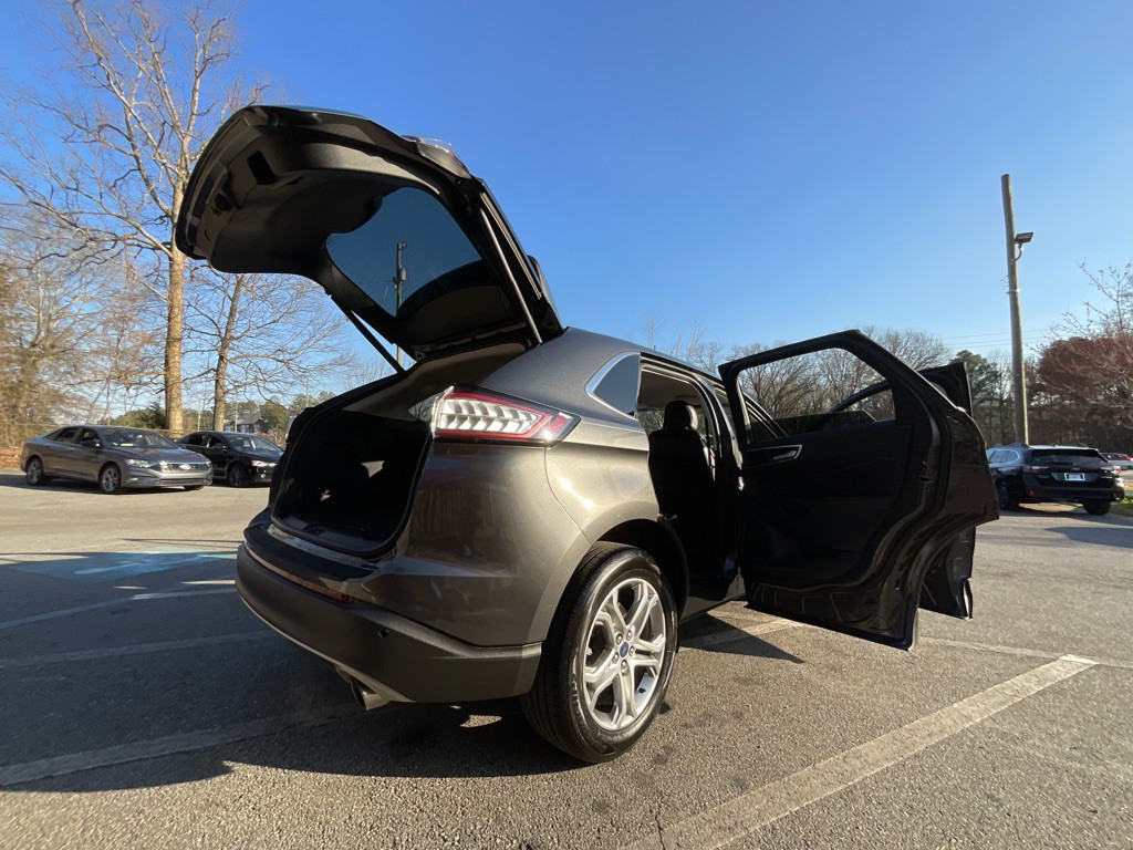 2016 Ford Edge Image 35