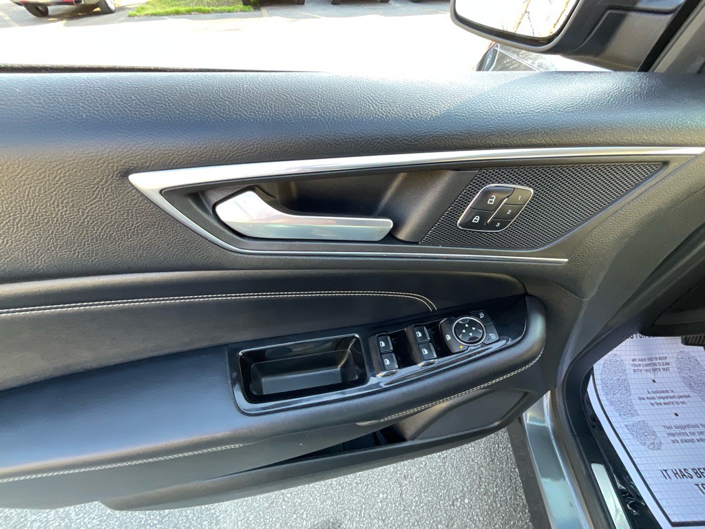 2016 Ford Edge Image 41