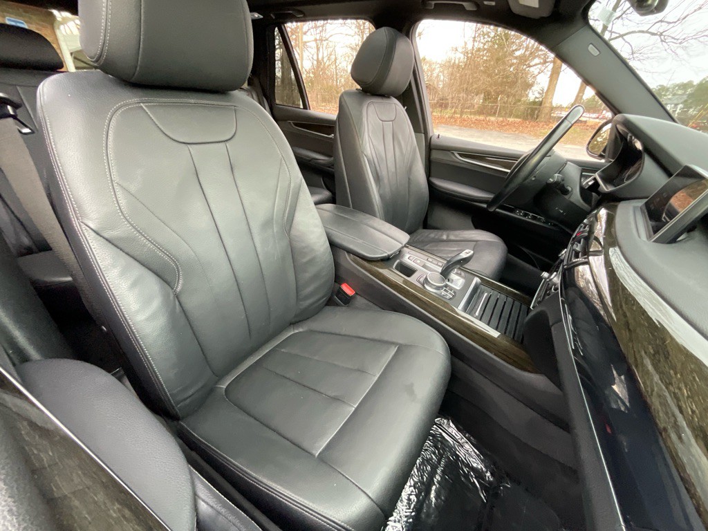 2017 BMW X5 Image 18
