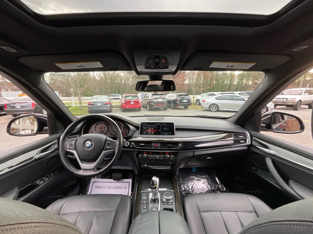 2017 BMW X5 Image 19