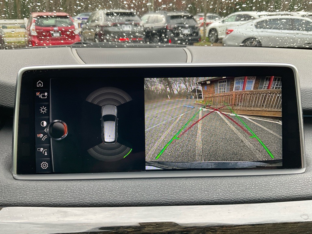 2017 BMW X5 Image 24