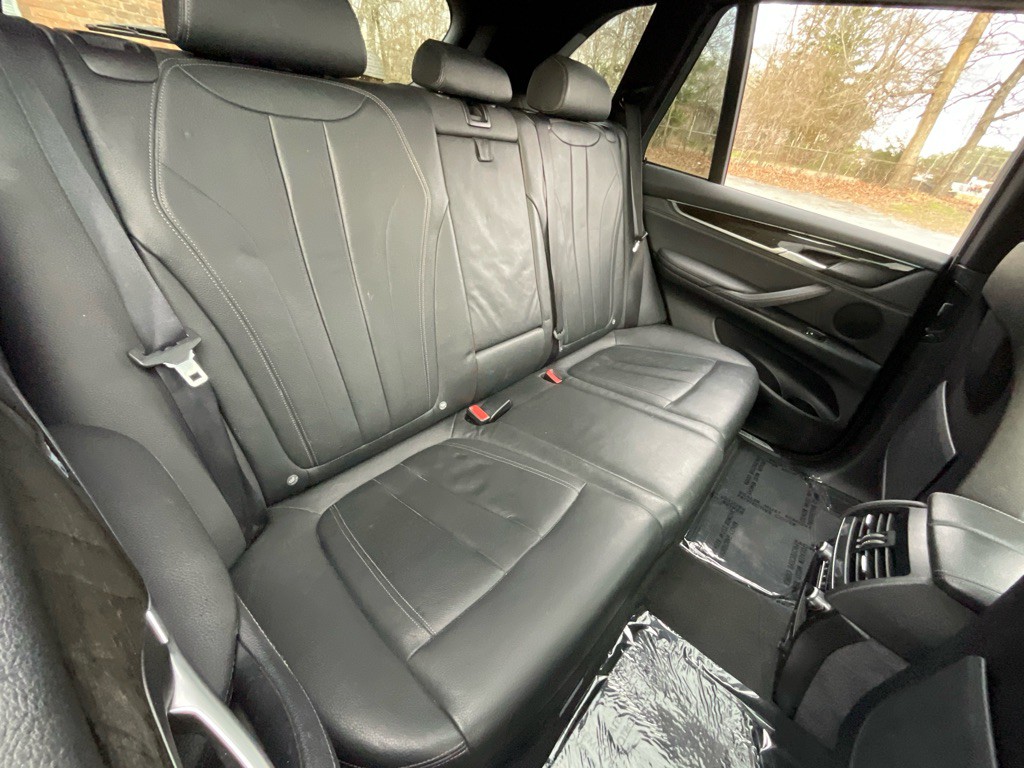 2017 BMW X5 Image 33