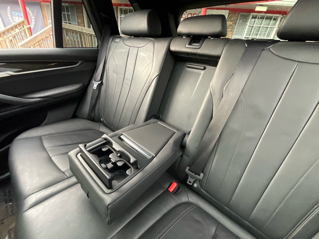 2017 BMW X5 Image 34