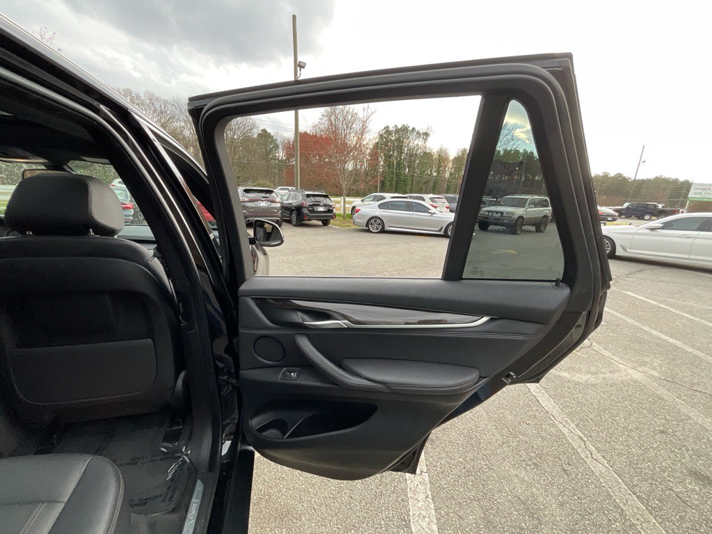 2017 BMW X5 Image 46