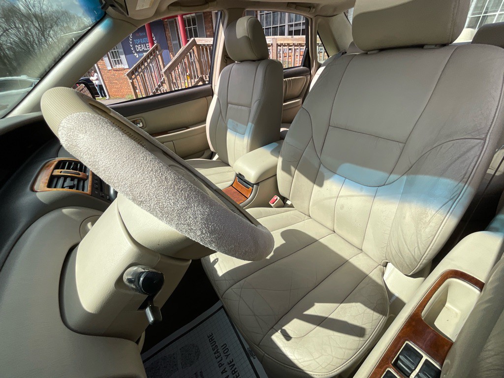 2000 Toyota Avalon Image 15