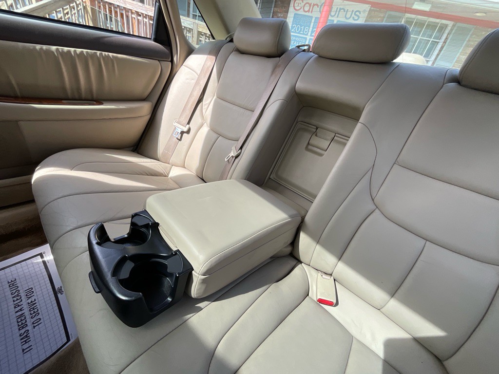 2000 Toyota Avalon Image 32