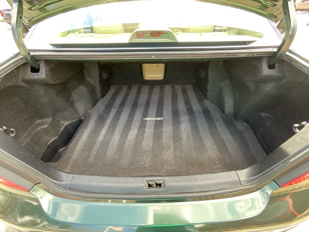 2000 Toyota Avalon Image 35