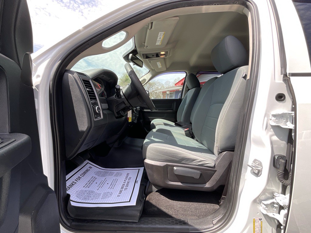 2016 RAM 1500 Image 14