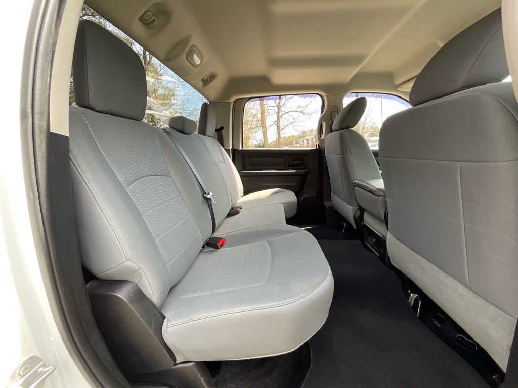 2016 RAM 1500 Image 30