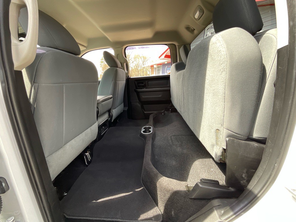 2016 RAM 1500 Image 33