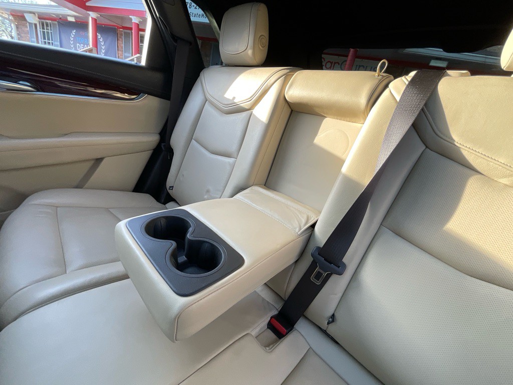 2018 Cadillac XT5 Image 35