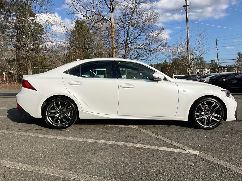 2018 Lexus IS 300 Image 4