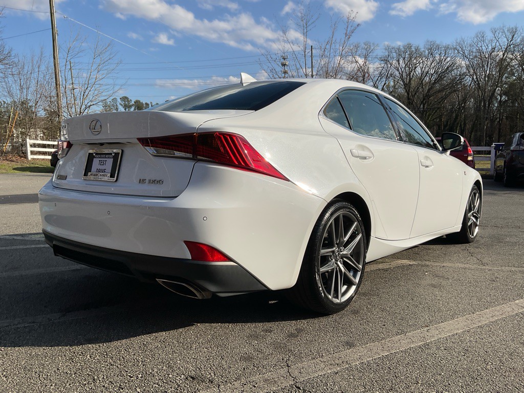 2018 Lexus IS 300 Image 5