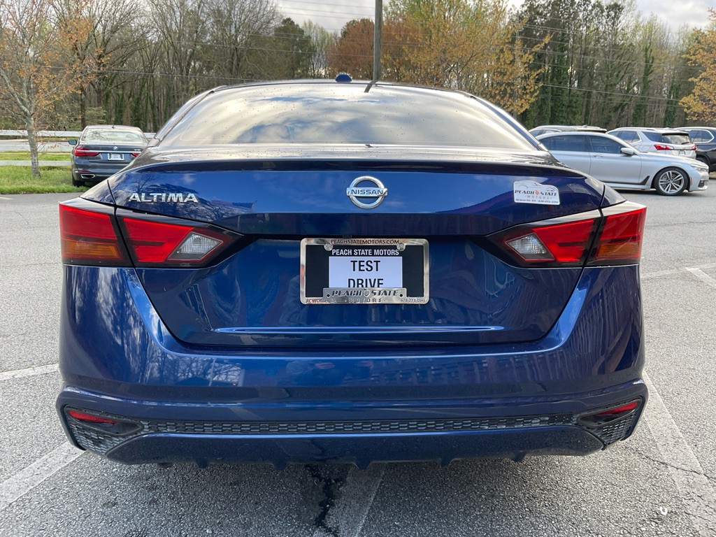 2019 Nissan Altima Image 6
