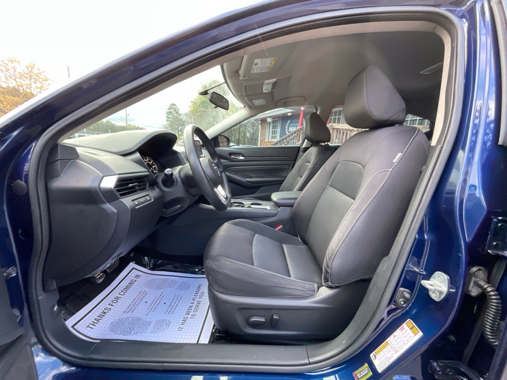 2019 Nissan Altima Image 13