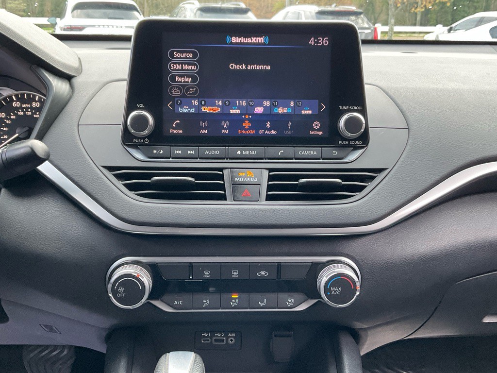 2019 Nissan Altima Image 21