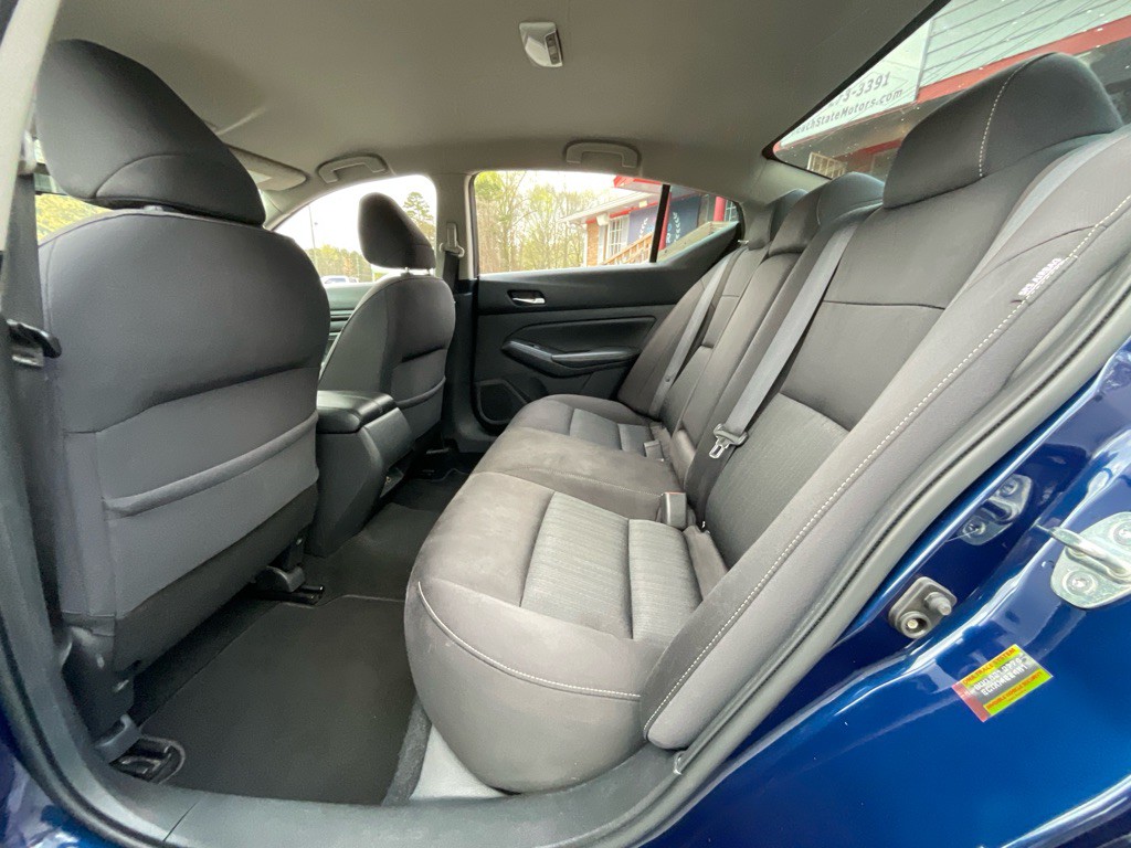 2019 Nissan Altima Image 26