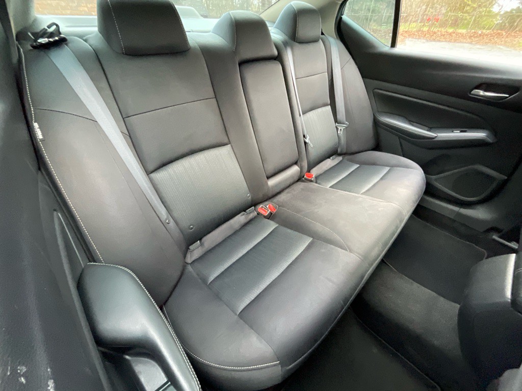 2019 Nissan Altima Image 31