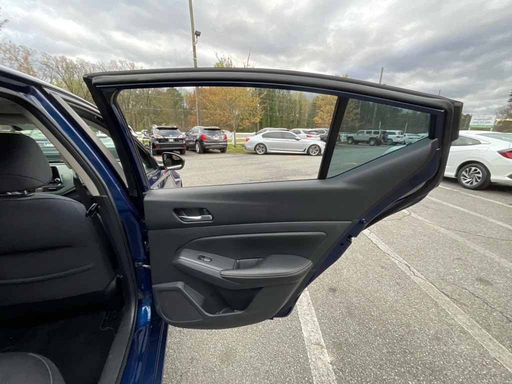 2019 Nissan Altima Image 41