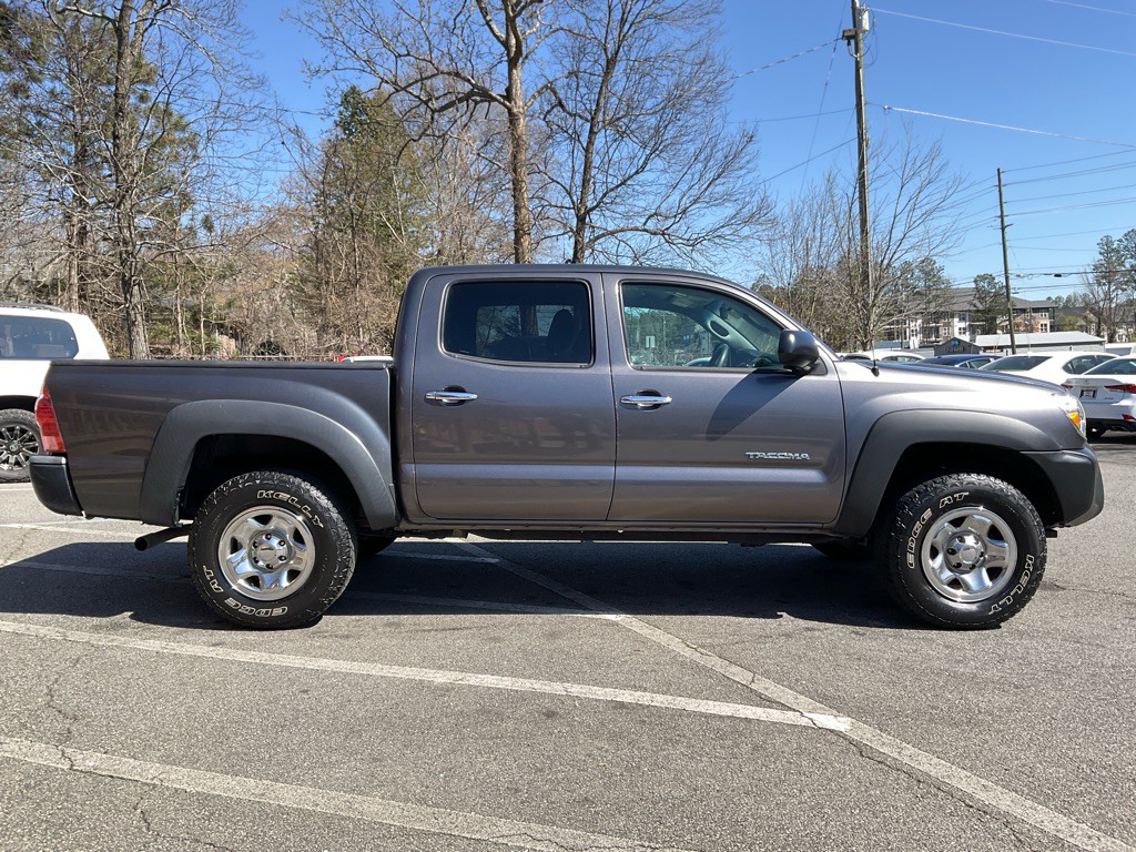 2015 Toyota Tacoma Image 4