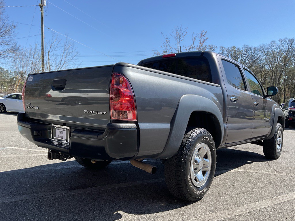 2015 Toyota Tacoma Image 5
