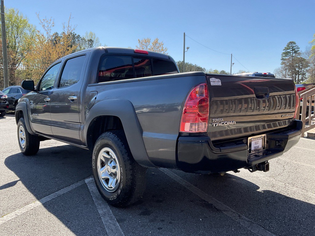 2015 Toyota Tacoma Image 7