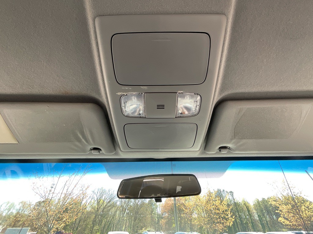 2015 Toyota Tacoma Image 26