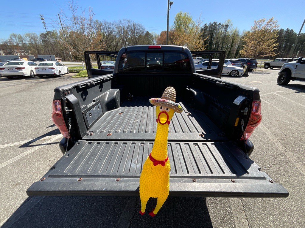 2015 Toyota Tacoma Image 35