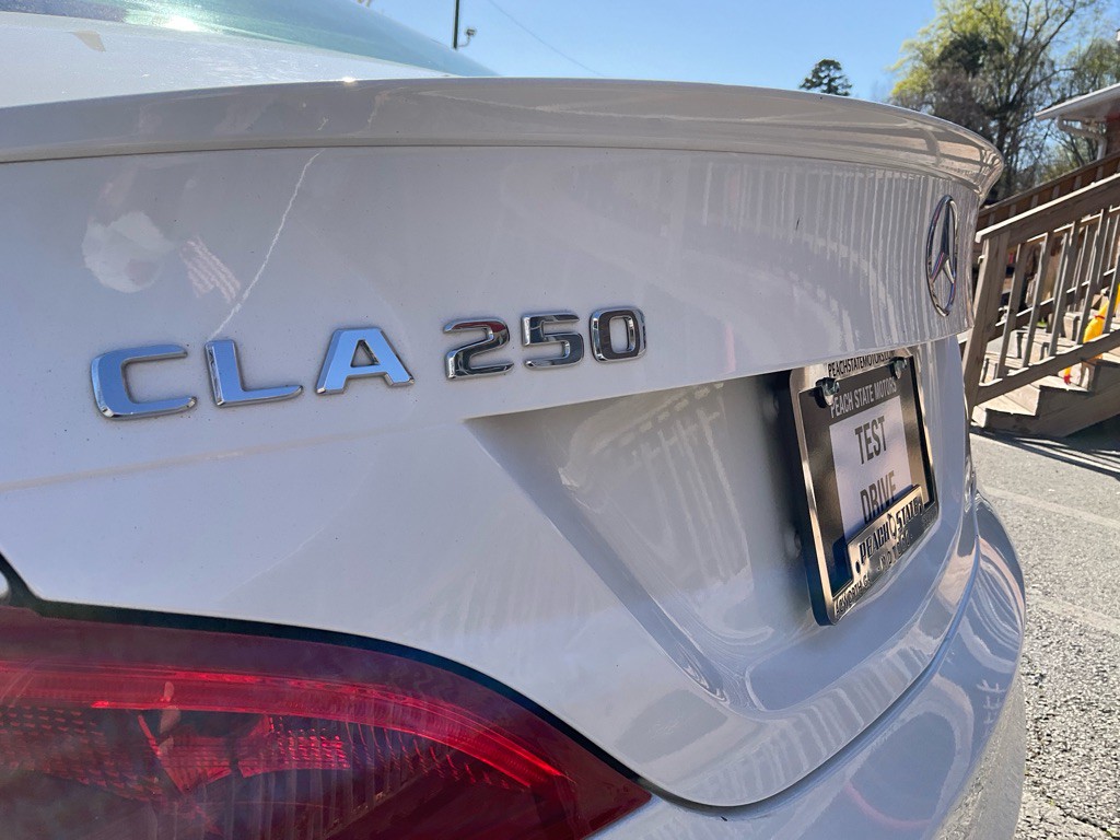 2018 Mercedes-Benz CLA-Class Image 9