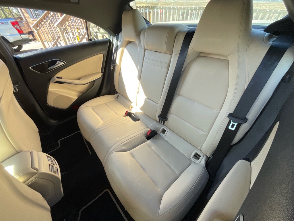 2018 Mercedes-Benz CLA-Class Image 29