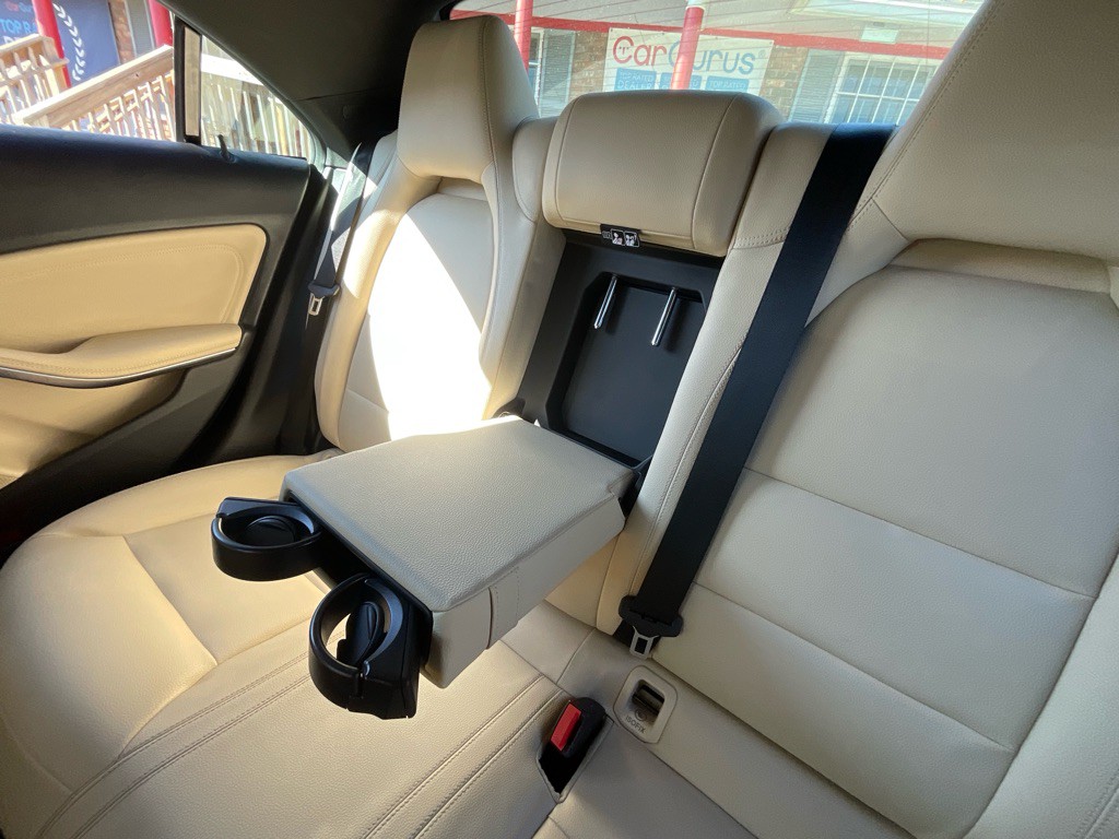 2018 Mercedes-Benz CLA-Class Image 33