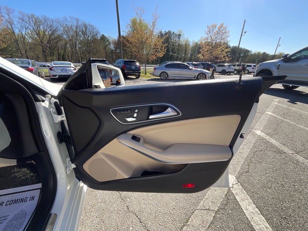 2018 Mercedes-Benz CLA-Class Image 42