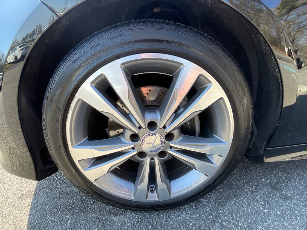 2014 Mercedes-Benz E-Class Image 11