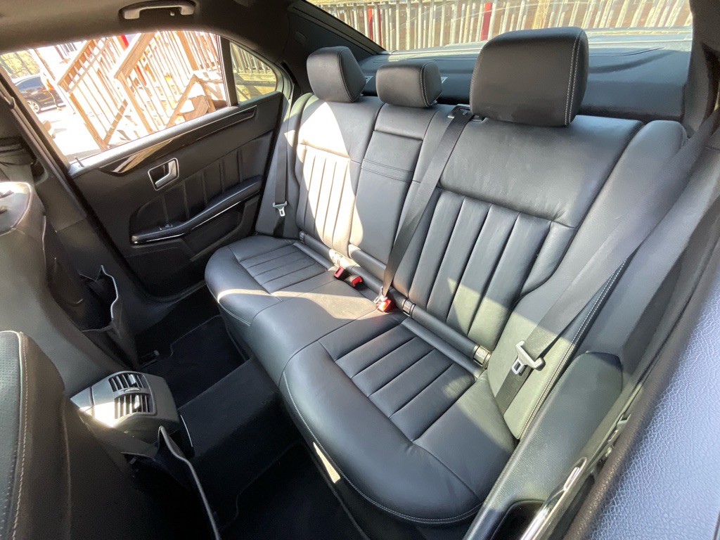 2014 Mercedes-Benz E-Class Image 30