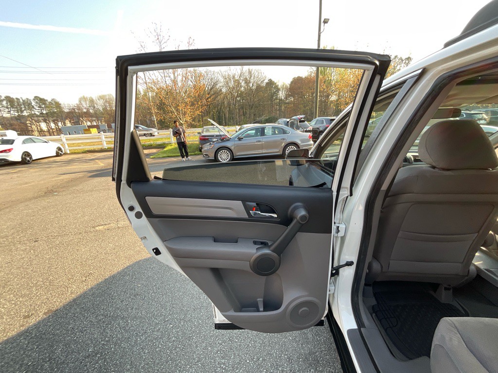 2011 Honda CR-V Image 41