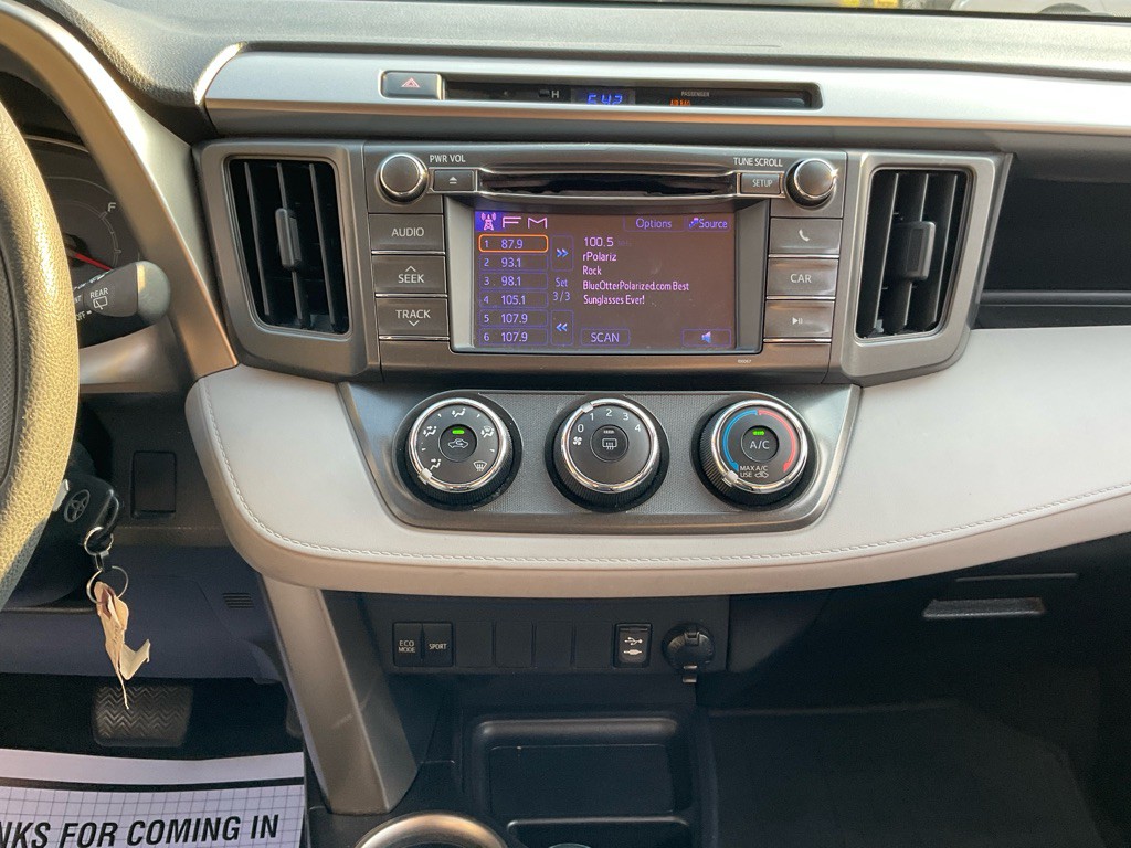 2013 Toyota Rav4 Image 22