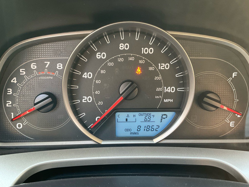 2013 Toyota Rav4 Image 25