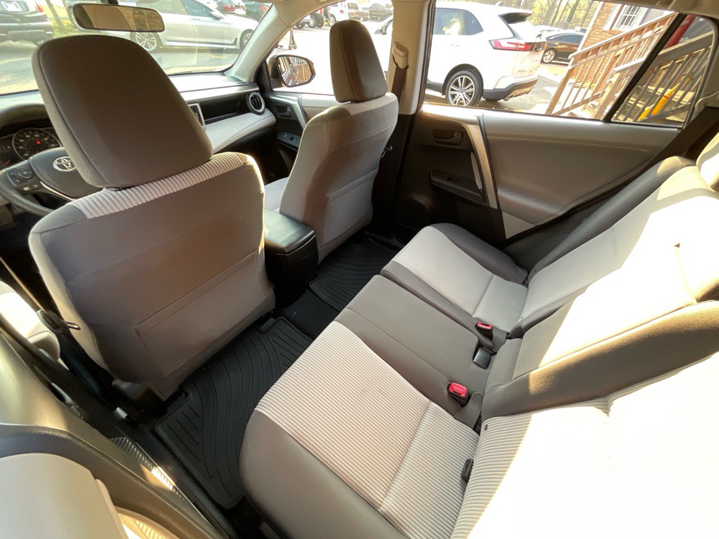 2013 Toyota Rav4 Image 28