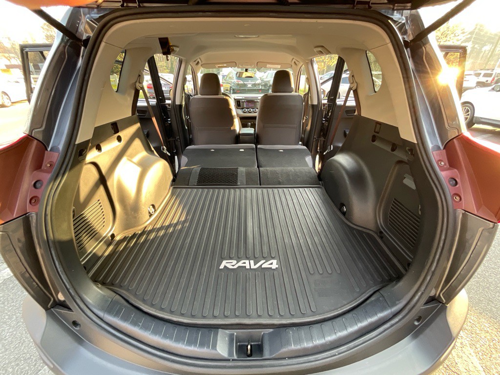 2013 Toyota Rav4 Image 37