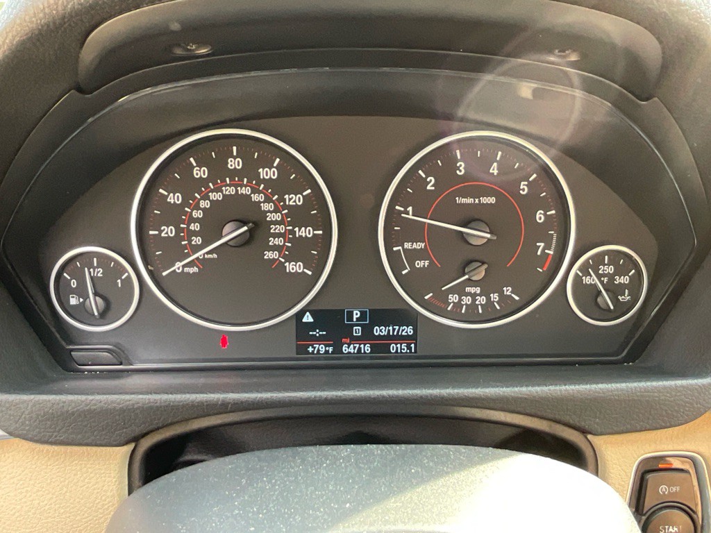 2016 BMW 3 Series Image 23