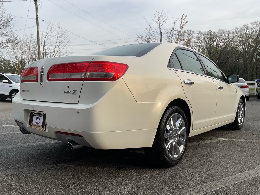 2012 Lincoln MKZ Image 5