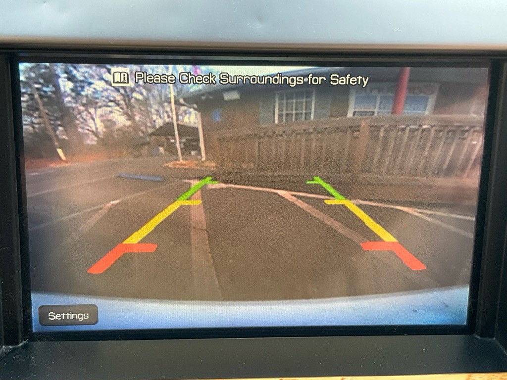 2012 Lincoln MKZ Image 25