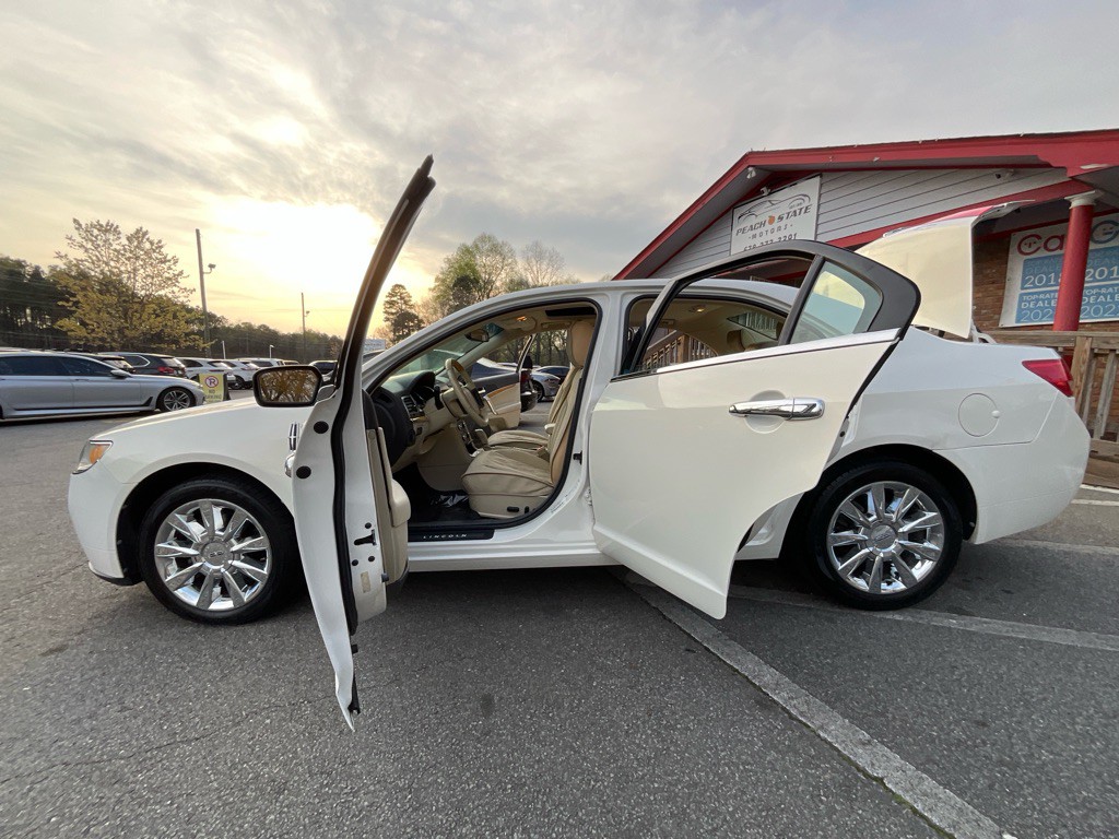 2012 Lincoln MKZ Image 37