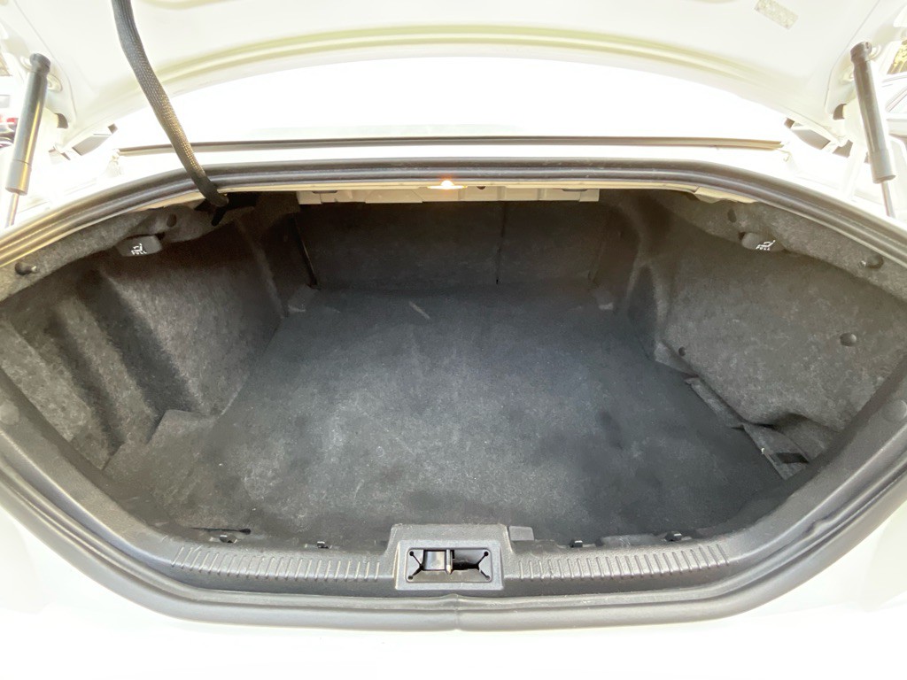 2012 Lincoln MKZ Image 38