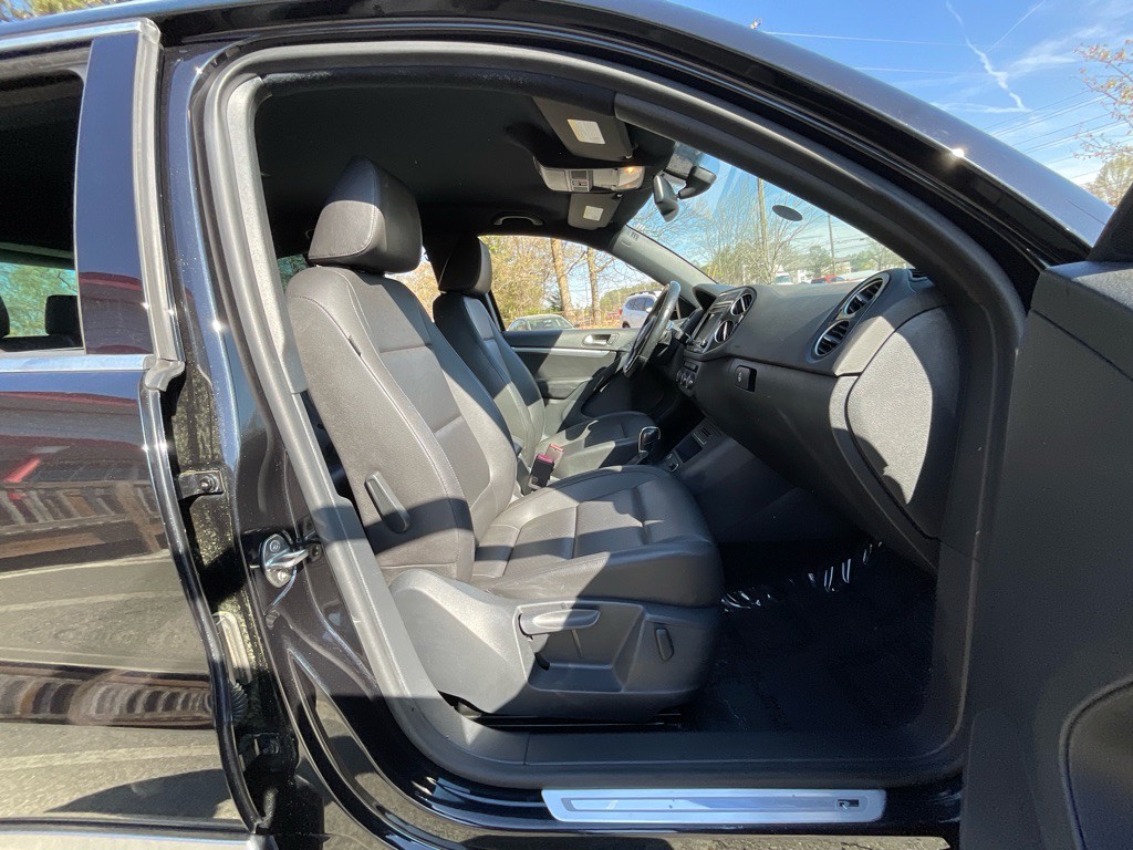 2016 Volkswagen Tiguan Image 17