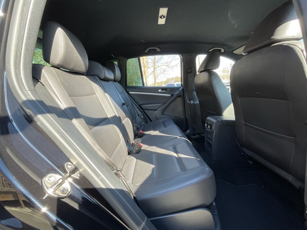 2016 Volkswagen Tiguan Image 30